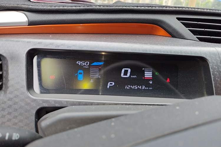 Used Geely Auto Vision X1 2017 1.3L Automatic Fun Edition Instrument Cluster