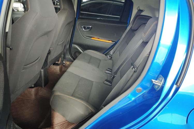 Used Geely Auto Vision X1 2017 1.3L Automatic Fun Edition Interior 1