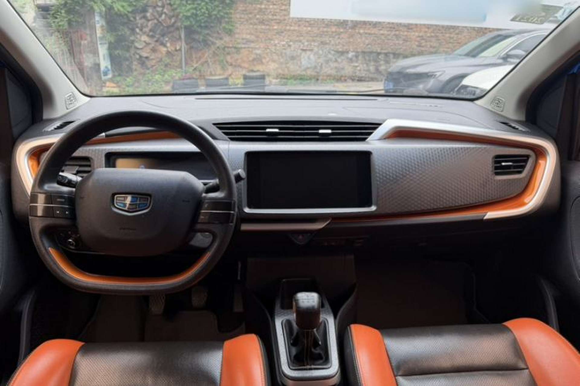Used Geely Auto Vision X1 2017 1.3L Manual Frenzy Edition Interior 1