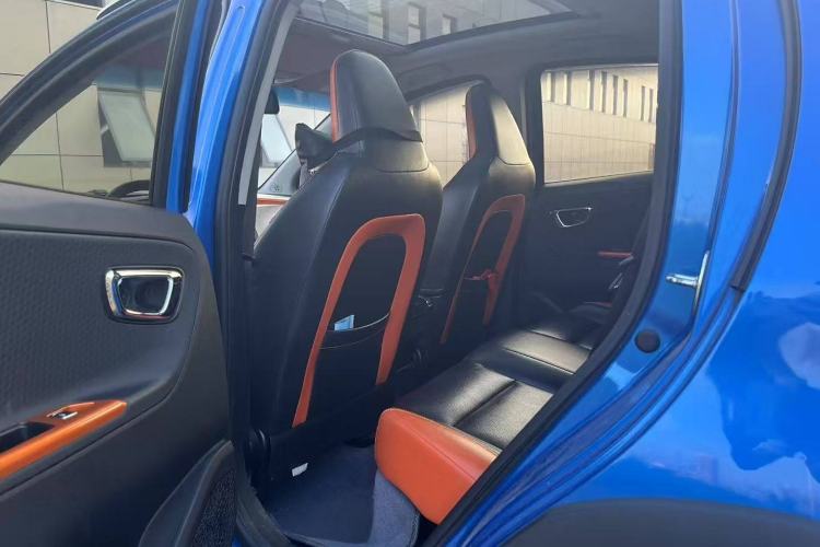 Used Geely Auto Vision X1 2017 1.3L Automatic Player Edition Interior 3