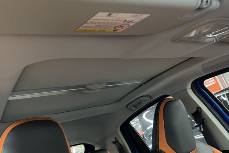 Used Geely Auto Vision X1 2017 1.3L Automatic Player Edition Interior 5
