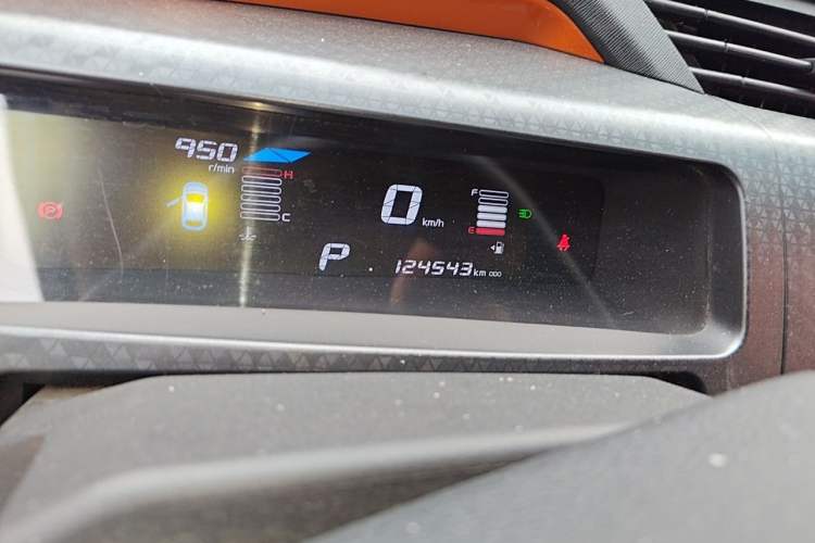 Used Geely Auto Vision X1 2017 1.3L Automatic Fun Edition Odometer Close Up