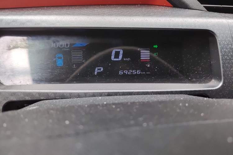 Used Geely Auto Vision X1 2017 1.3L Automatic Player Edition Odometer Close Up