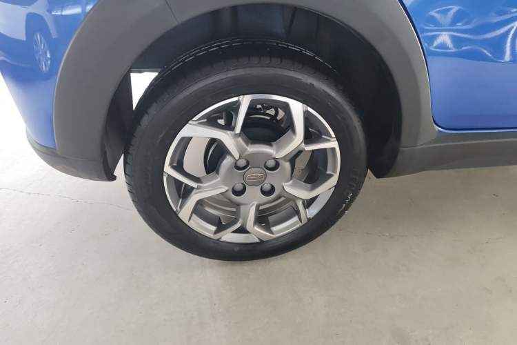 Used Geely Auto Vision X1 2017 1.3L Automatic Player Edition Right Rear Wheel Hub