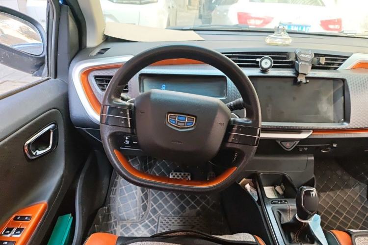 Used Geely Auto Vision X1 2017 1.3L Automatic Fun Edition Steering Wheel