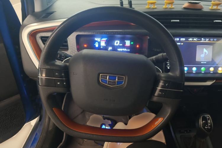 Used Geely Auto Vision X1 2017 1.3L Automatic Player Edition Steering Wheel