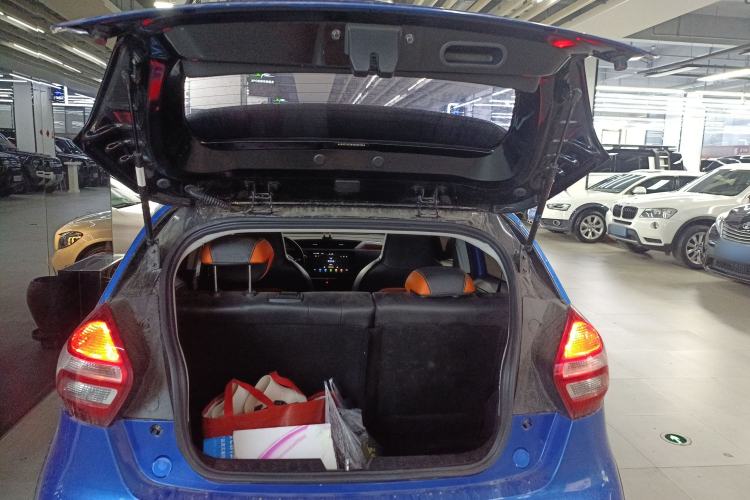 Used Geely Auto Vision X1 2017 1.3L Automatic Fun Edition Trunk