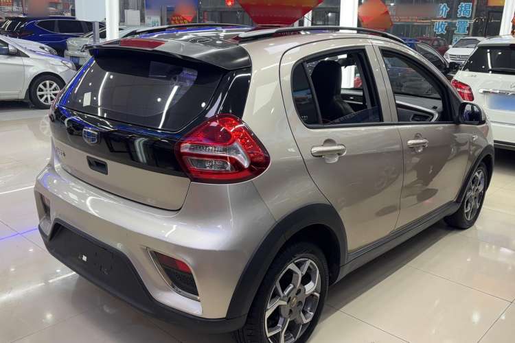 Used Geely Auto Vision X1 2017 1.3L Manual Frenzy Edition Exterior 1