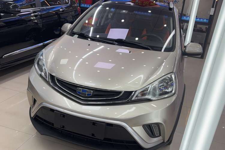 Used Geely Auto Vision X1 2017 1.3L Manual Frenzy Edition Exterior 4