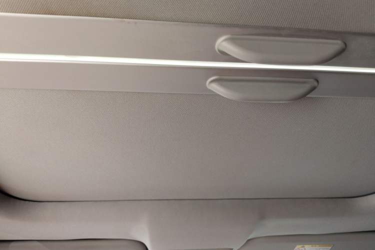 Used Geely Auto Vision X1 2017 1.3L Automatic Player Edition Headliner