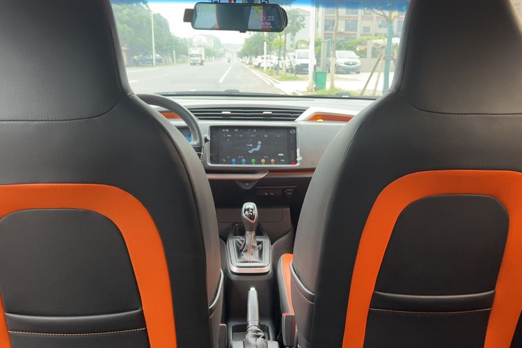 Used Geely Auto Vision X1 2017 1.3L Automatic Player Edition Interior 3
