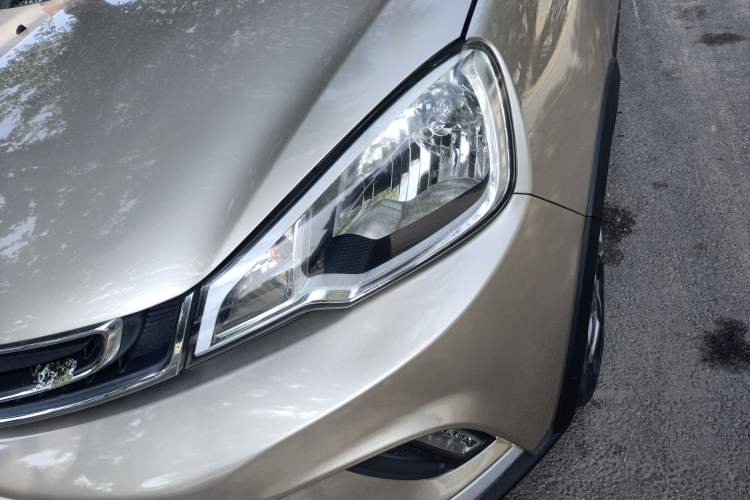 Used Geely Auto Vision X1 2017 1.3L Automatic Player Edition Left Front Headlight