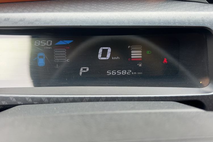 Used Geely Auto Vision X1 2017 1.3L Automatic Player Edition Odometer Close Up