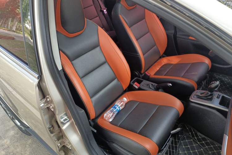 Used Geely Auto Vision X1 2017 1.3L Automatic Player Edition Right Front Seat