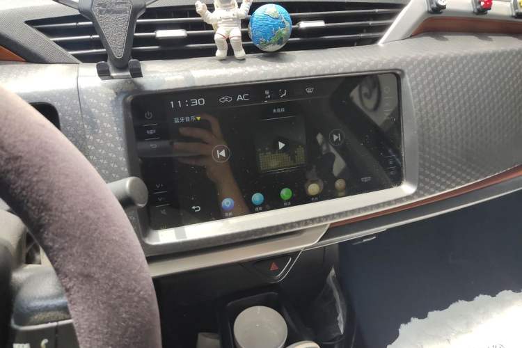 Used Geely Auto Vision X1 2017 1.3L Automatic Fun Edition Audio And AC Panel