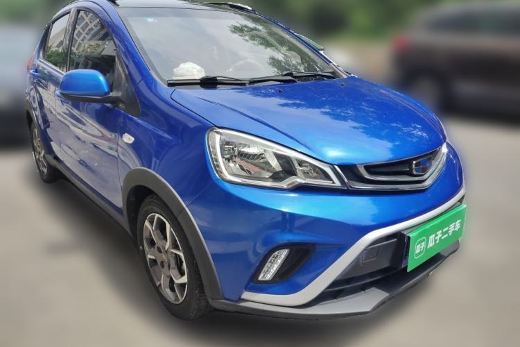 Used Geely Auto Vision X1 2017 1.3L Automatic Fun Edition Front Right 45 Deg