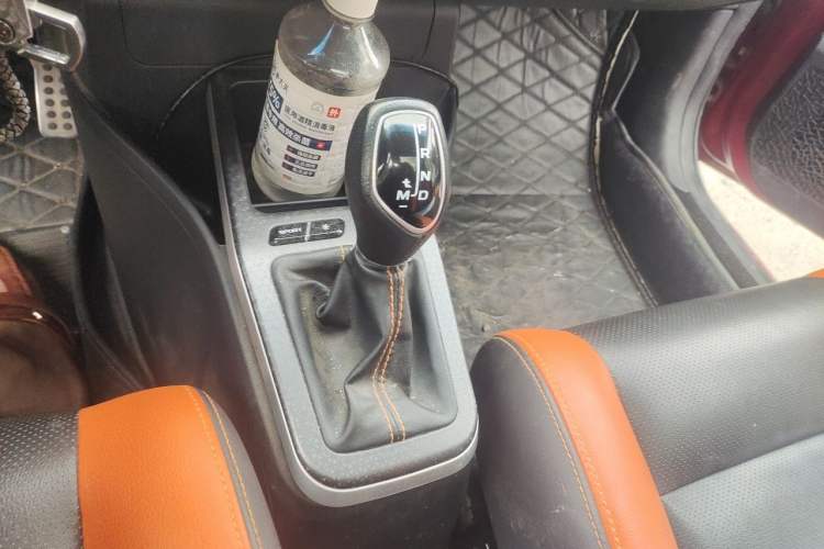 Used Geely Auto Vision X1 2017 1.3L Automatic Player Edition Gear Lever
