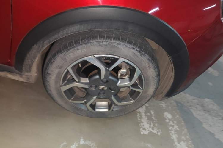 Used Geely Auto Vision X1 2017 1.3L Automatic Player Edition Right Front Wheel Hub
