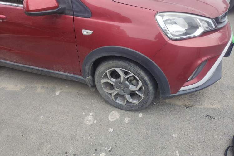 Used Geely Auto Vision X1 2017 1.3L Automatic Player Edition Right Front Wheel Hub