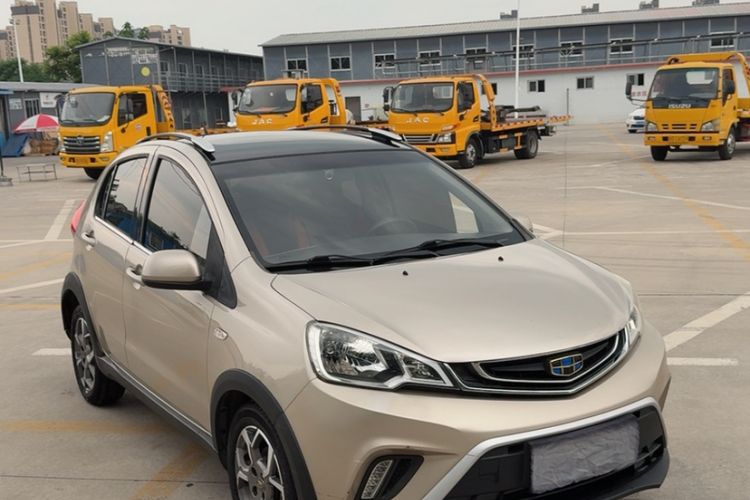 Used Geely Auto Vision X1 2017 1.3L Automatic Fun Edition Exterior 5