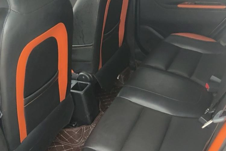 Used Geely Auto Vision X1 2017 1.3L Automatic Fun Edition Interior 3