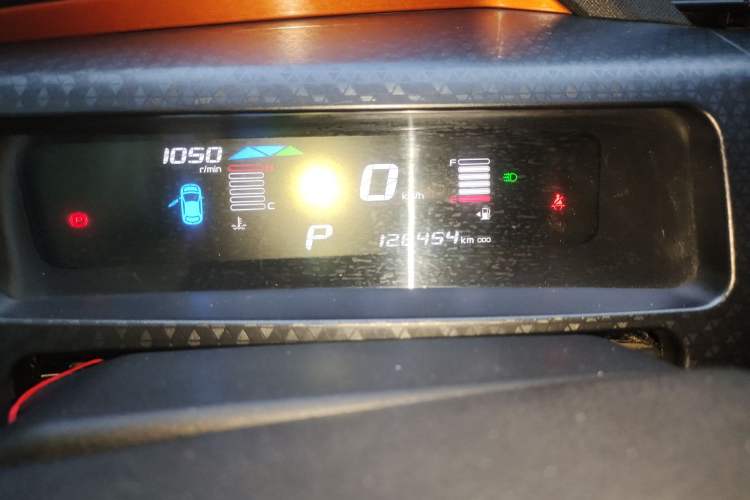 Used Geely Auto Vision X1 2017 1.3L Automatic Fun Edition Odometer Close Up
