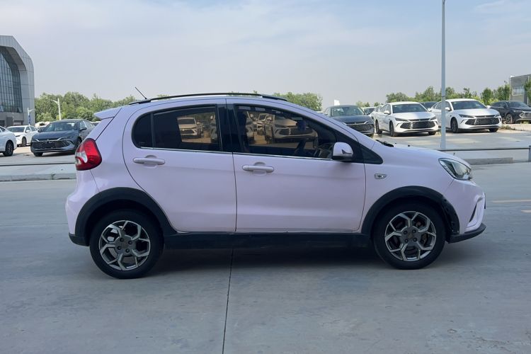 Used Geely Auto Vision X1 2017 1.3L Automatic Player Edition Exterior 5