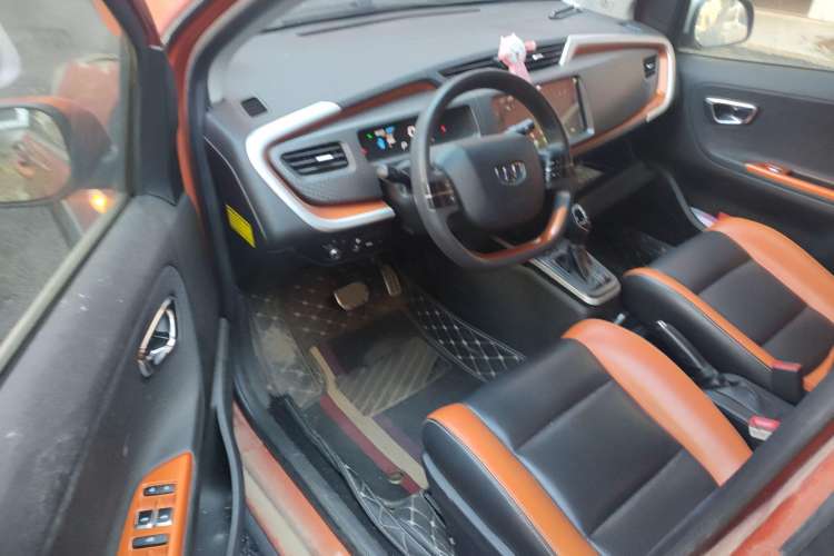 Used Geely Auto Vision X1 2017 1.3L Automatic Player Edition Driver Seat