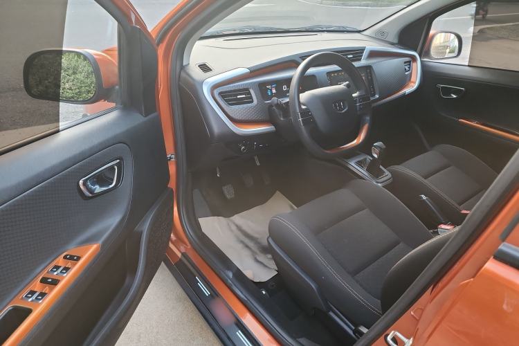 Used Geely Auto Vision X1 2017 1.3L Manual Frenzy Edition Driver Seat