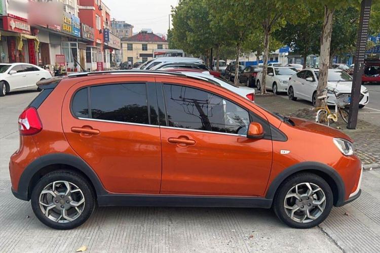 Used Geely Auto Vision X1 2017 1.3L Automatic Player Edition Exterior 2