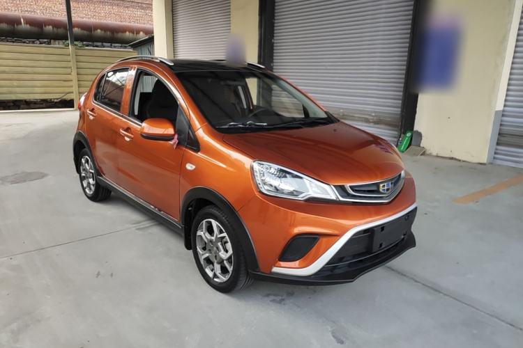 Used Geely Auto Vision X1 2017 1.3L Manual Frenzy Edition Front Right 45 Deg