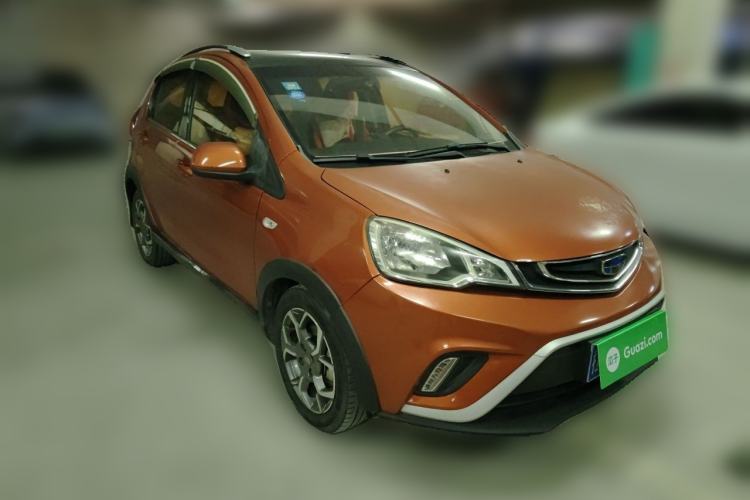 Used Geely Auto Vision X1 2017 1.3L Automatic Player Edition Front Right 45 Deg