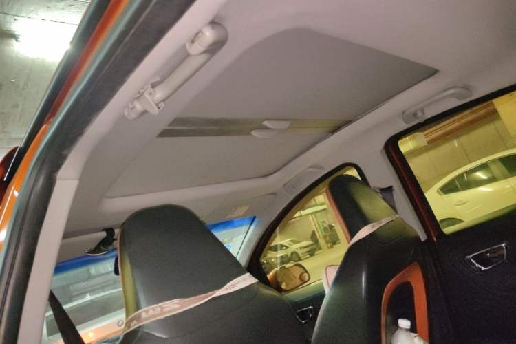 Used Geely Auto Vision X1 2017 1.3L Automatic Player Edition Headliner