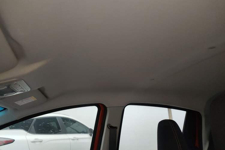 Used Geely Auto Vision X1 2017 1.3L Automatic Fun Edition Headliner