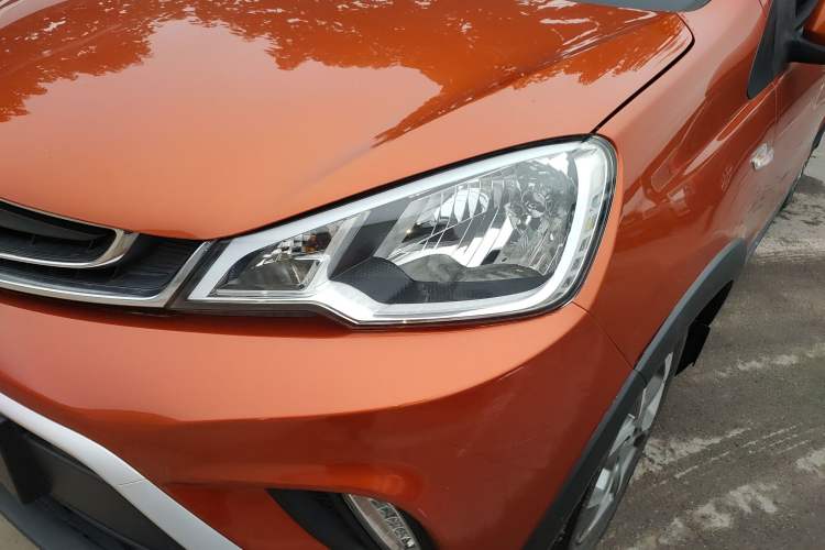 Used Geely Auto Vision X1 2017 1.3L Automatic Fun Edition Left Front Headlight