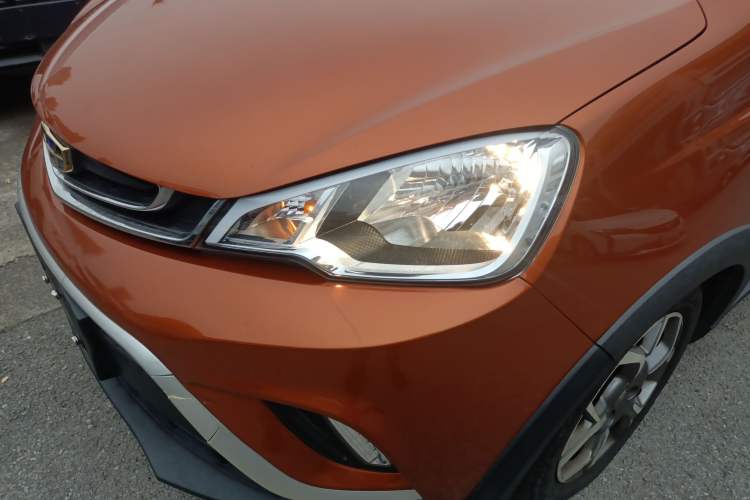 Used Geely Auto Vision X1 2017 1.3L Automatic Player Edition Left Front Headlight