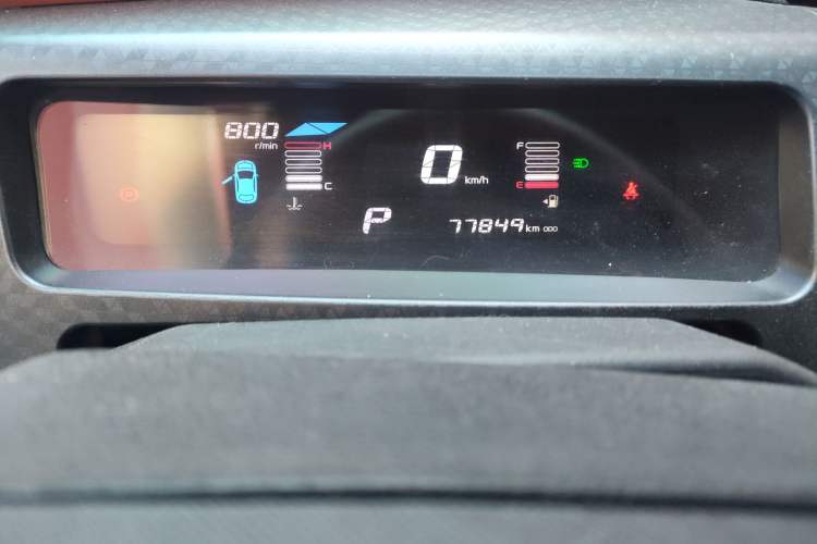 Used Geely Auto Vision X1 2017 1.3L Automatic Player Edition Odometer Close Up