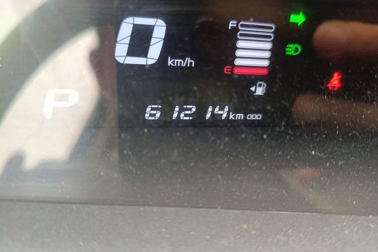 Used Geely Auto Vision X1 2017 1.3L Automatic Player Edition Odometer Close Up
