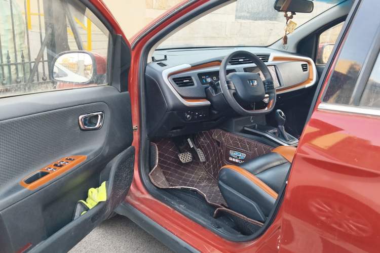 Used Geely Auto Vision X1 2017 1.3L Automatic Player Edition Driver Seat