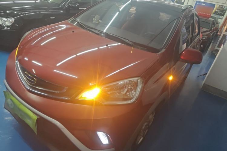 Used Geely Auto Vision X1 2017 1.3L Automatic Player Edition Guazi used car, China used car export, Used car for sale, Used cars, Cheapest cars for sale