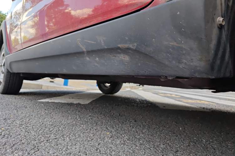 Used Geely Auto Vision X1 2017 1.3L Manual Frenzy Edition Chassis Front Right