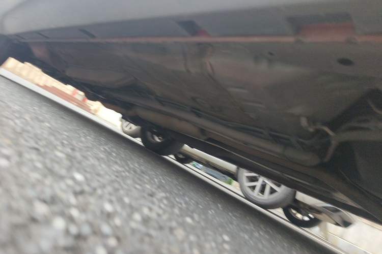 Used Geely Auto Vision X1 2017 1.3L Automatic Player Edition Chassis Front Right