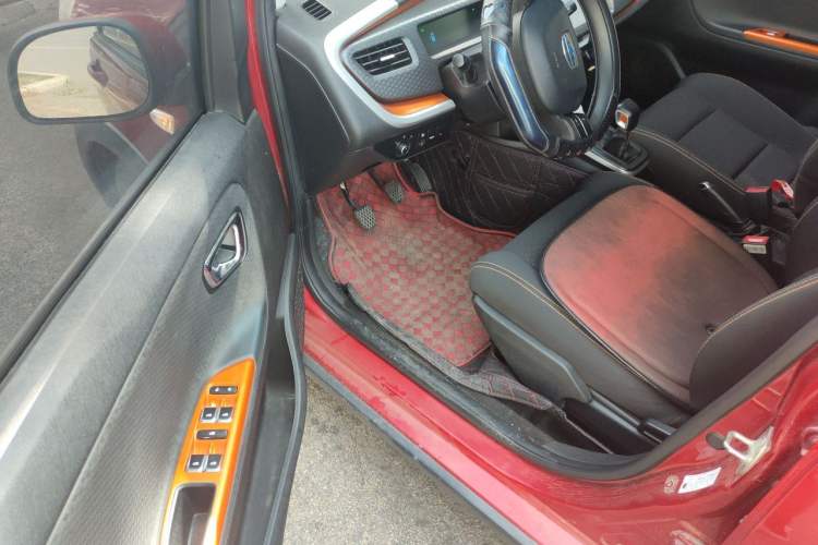 Used Geely Auto Vision X1 2017 1.3L Manual Frenzy Edition Driver Seat