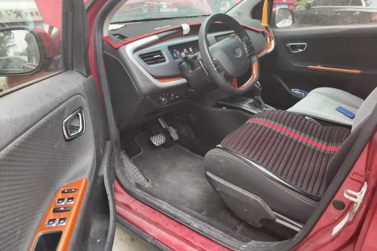 Used Geely Auto Vision X1 2017 1.3L Automatic Fun Edition Driver Seat