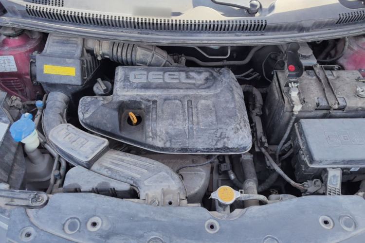 Used Geely Auto Vision X1 2017 1.3L Manual Frenzy Edition Engine Bay