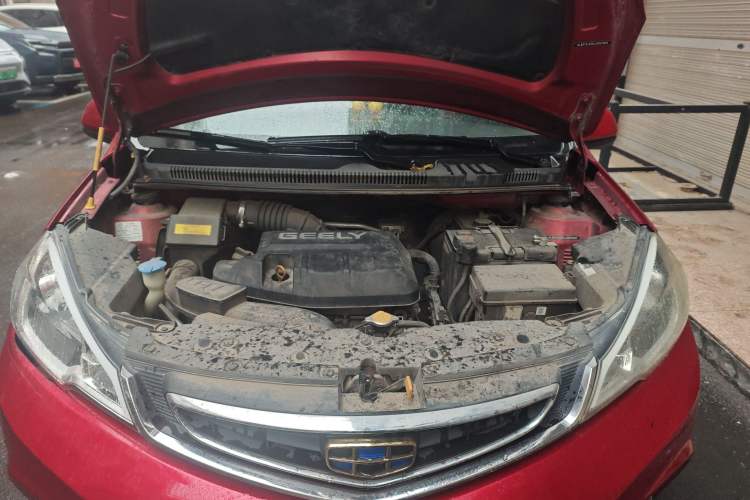Used Geely Auto Vision X1 2017 1.3L Automatic Player Edition Engine Bay