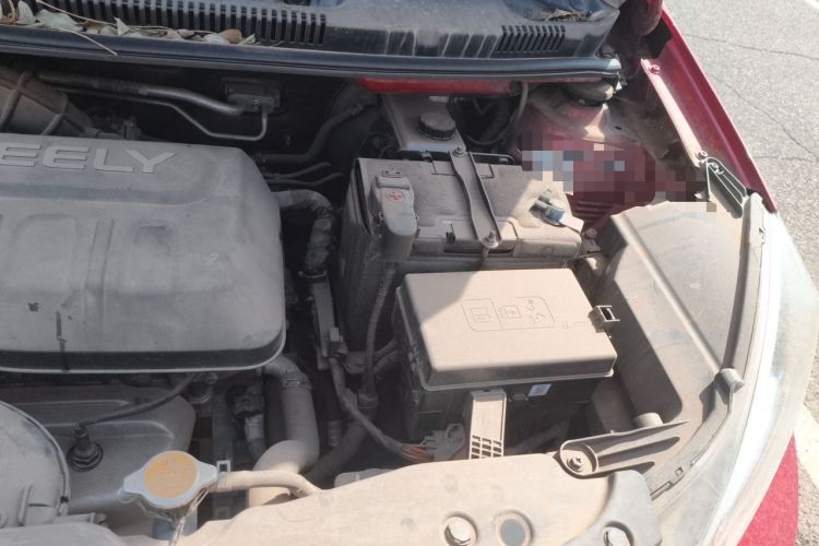 Used Geely Auto Vision X1 2017 1.3L Automatic Player Edition Engine Bay Left