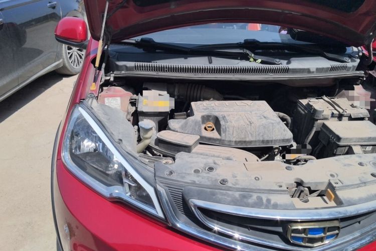Used Geely Auto Vision X1 2017 1.3L Automatic Player Edition Engine Bay Right