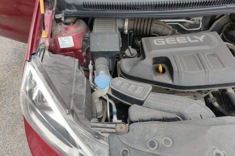 Used Geely Auto Vision X1 2017 1.3L Manual Frenzy Edition Engine Bay Right