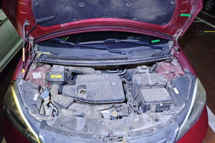 Used Geely Auto Vision X1 2017 1.3L Automatic Fun Edition Engine Bay